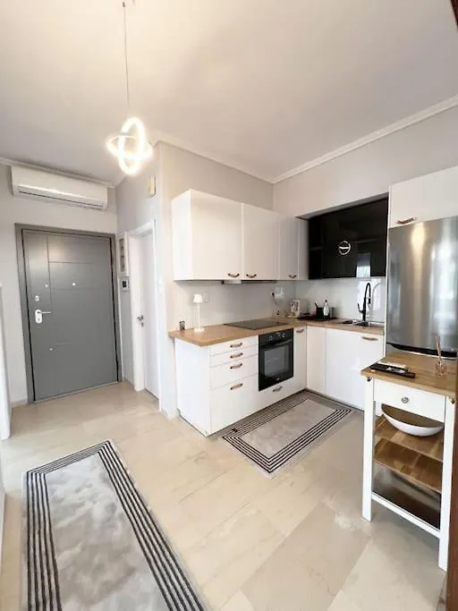 2 Bedroom Family Apartment II سالونيك